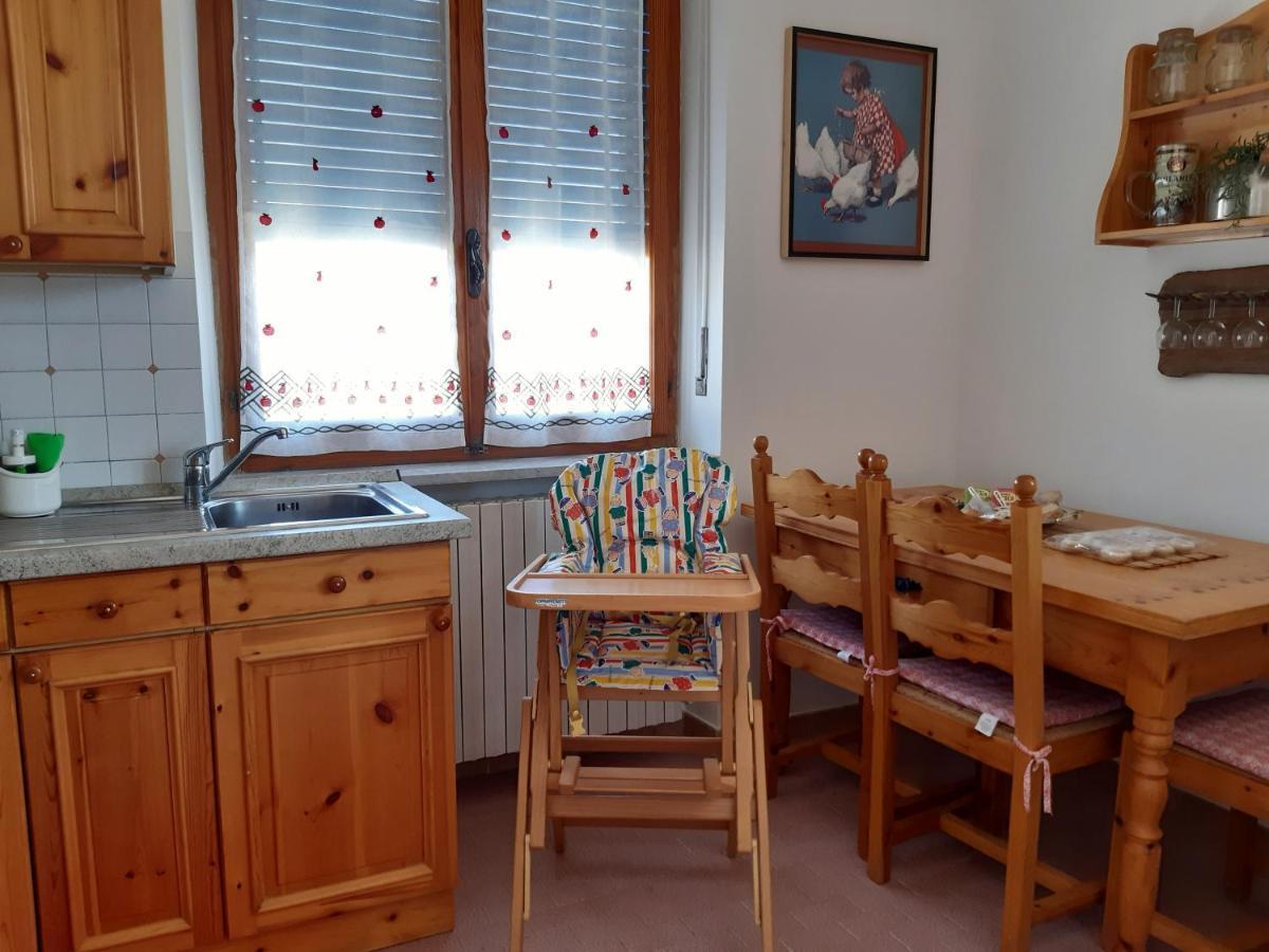 Grazioso Bilocale Merlino, Luminoso Con Vista Santuario, Wifi Giaveno Luaran gambar