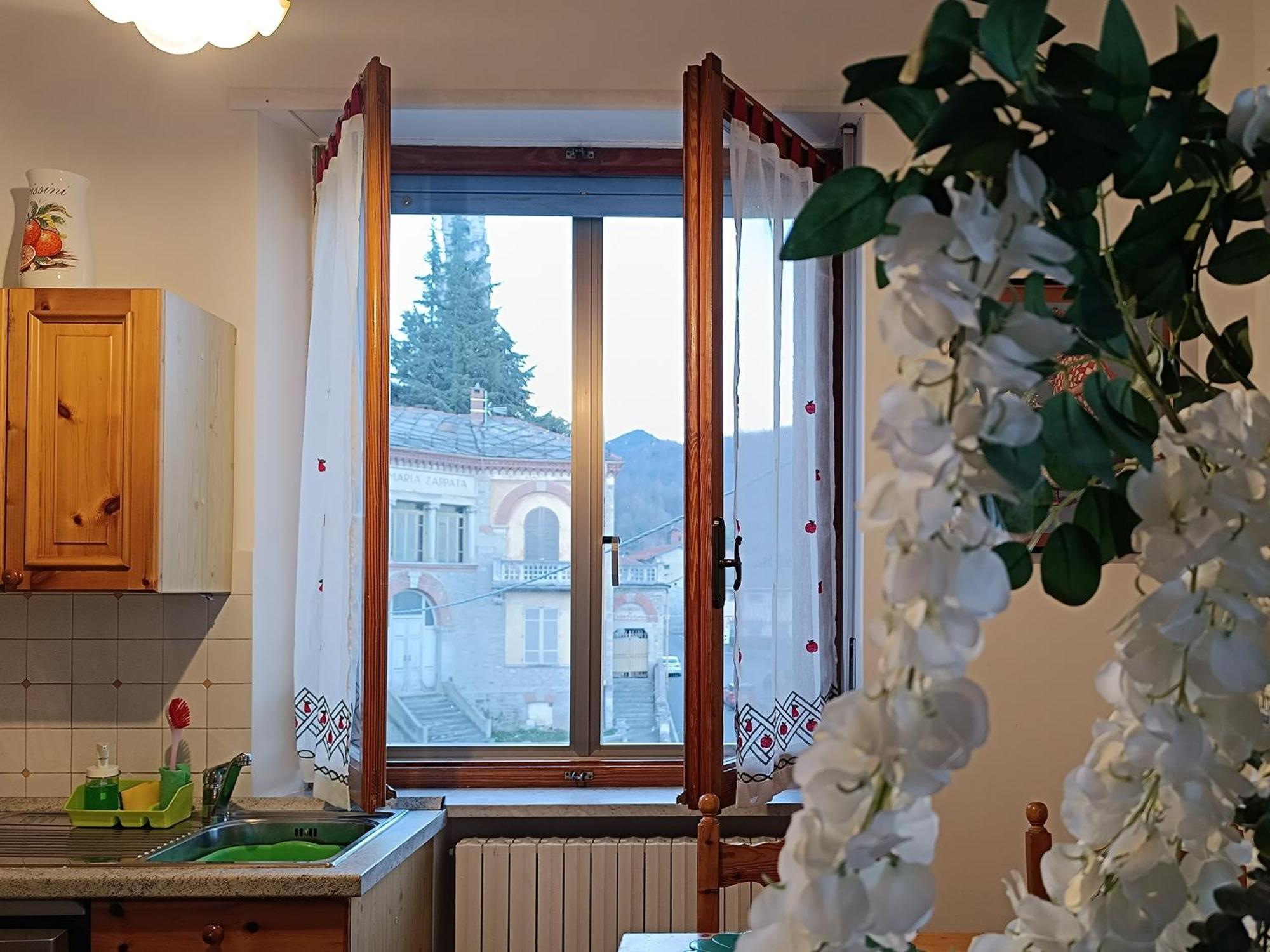 Grazioso Bilocale Merlino, Luminoso Con Vista Santuario, Wifi Giaveno Luaran gambar