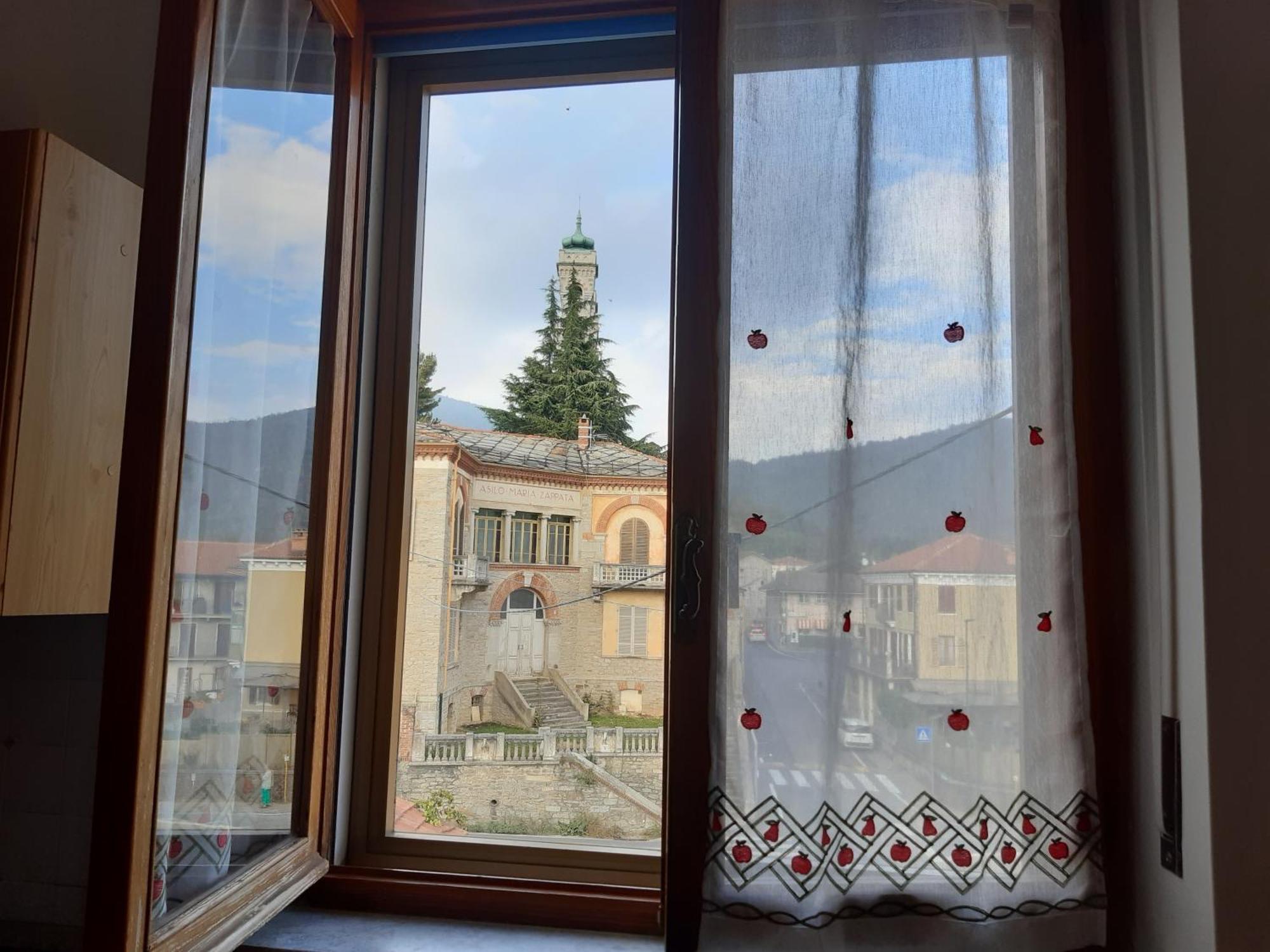 Grazioso Bilocale Merlino, Luminoso Con Vista Santuario, Wifi Giaveno Luaran gambar
